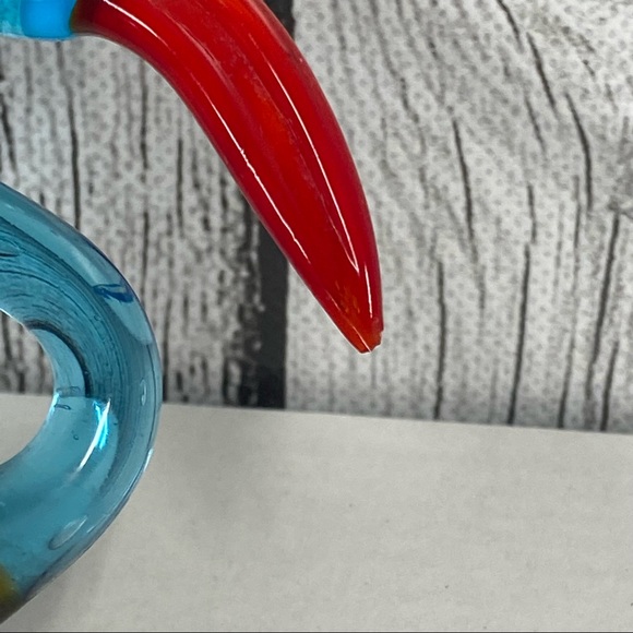 Sold! $9 Vintage Small Colorful Bird Art Glass Sculpture Figurine 3” Inches - Picture 7 of 7